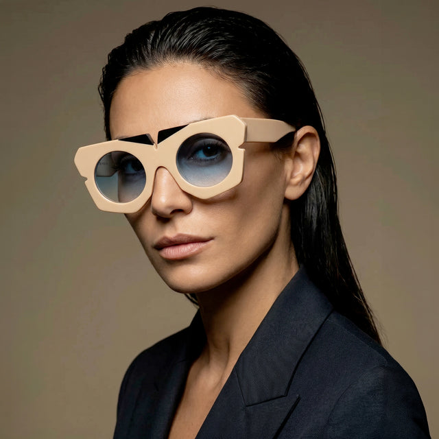 Occhiali da sole Komorebi Beige e Nero in acetato – Ernesto Alaimo